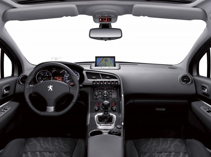  Peugeot 3008 2010 года  (фото 87 из 148)